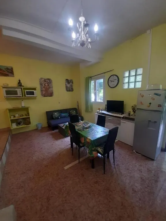 Le Bananier Villa Bouillante